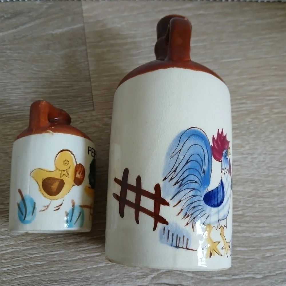 VTG RELCO JAPAN Blue Rooster Brown Stoneware VINEGAR with PEPPER